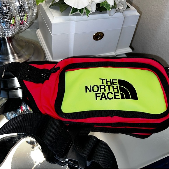 The North Face bag - Picture 2 of 6